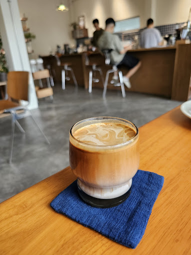 air day coffee cup