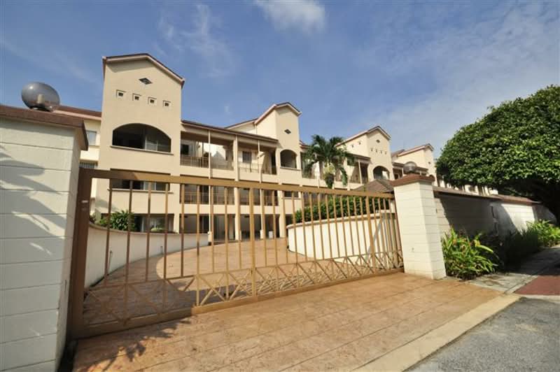 Kristal Court Robson Heights